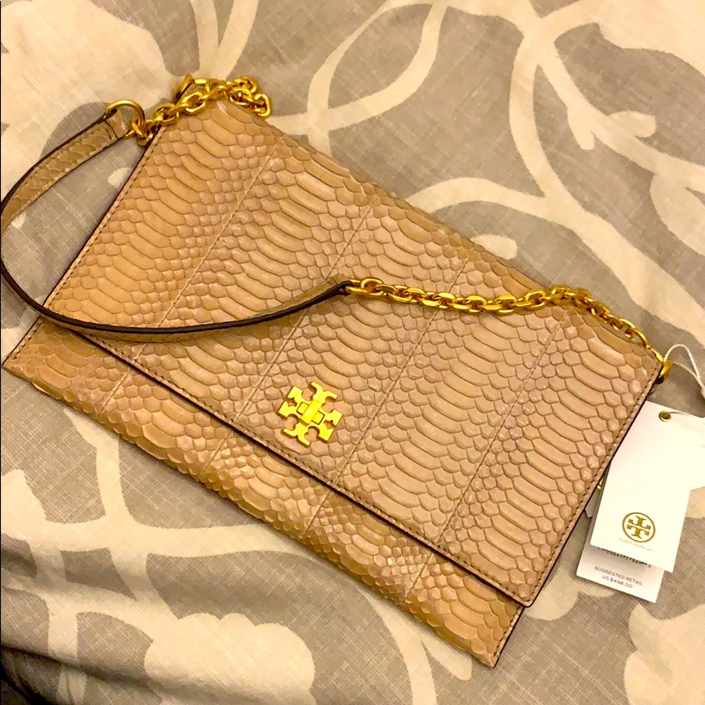 Tory Burch NWT Kira Exotic Clutch in Perfect Sand